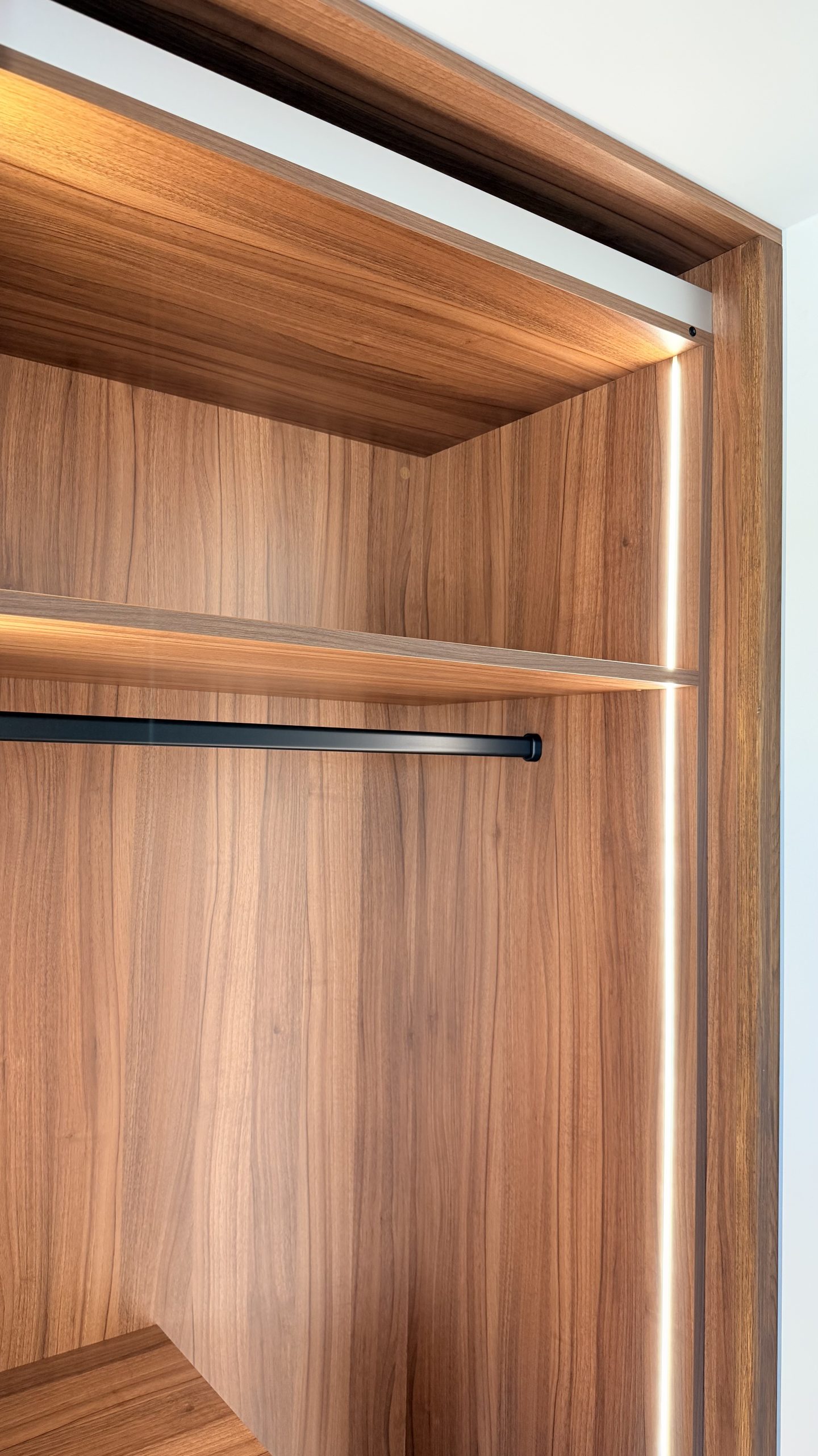 dressing avec intégration led Domus